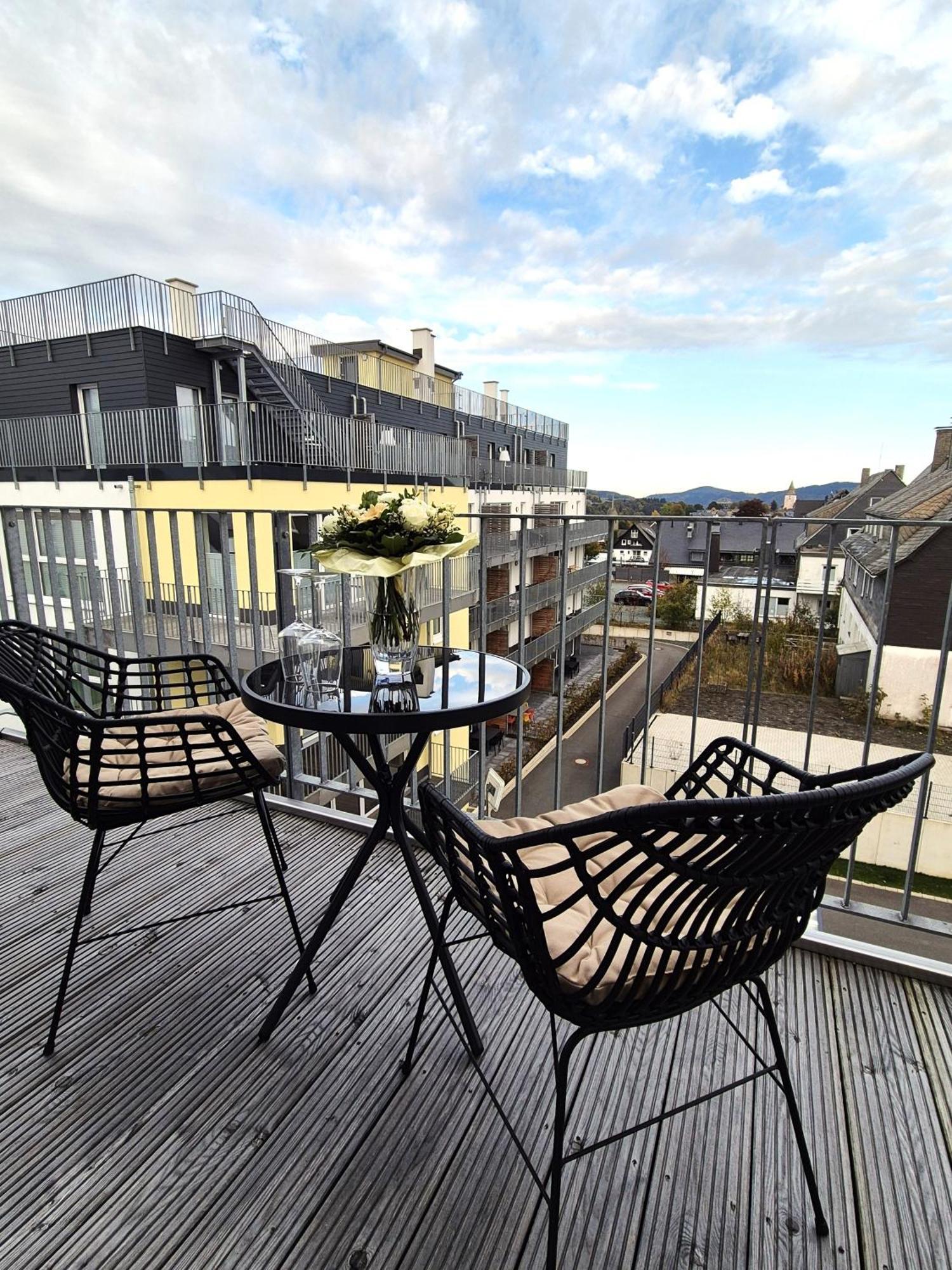 21132 Apartment *